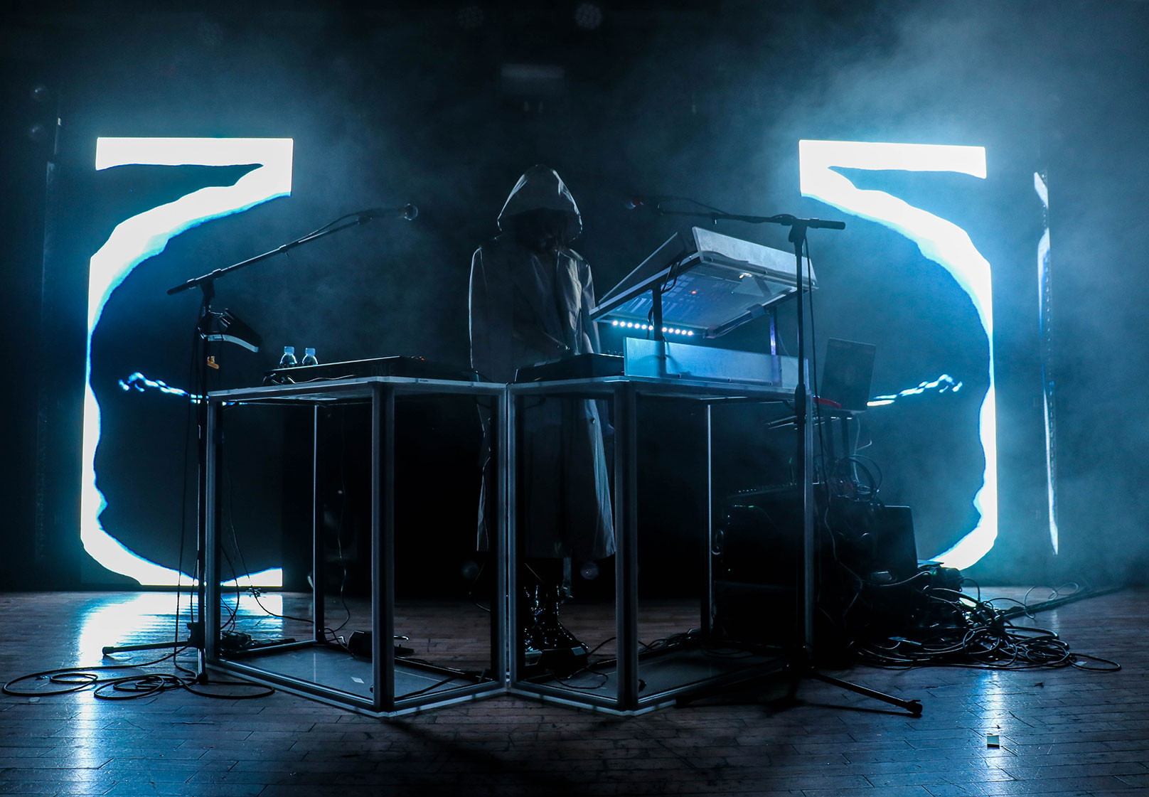 REVIEW: Elohim Wows at Baltimore Soundstage [PHOTOS] - soundazed