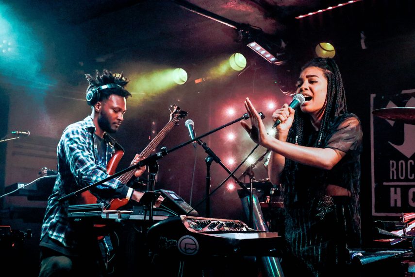 April + Vista at Rock & Roll Hotel [PHOTOS]