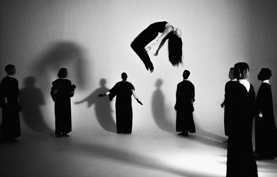 Noah Cyrus Shares Emotional “Lonely” Video: Watch