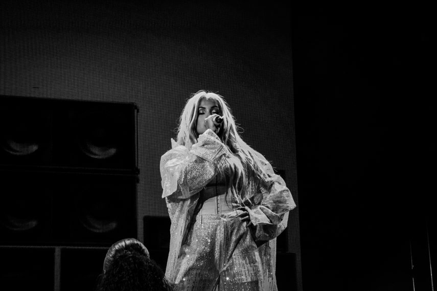 REVIEW: Mabel @ Eventim Apollo – 02/12/20 [PHOTOS]