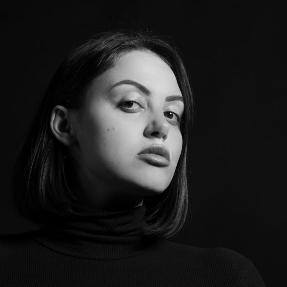 Sara Landry Details New ‘Sacrifice’ EP & More: Interview