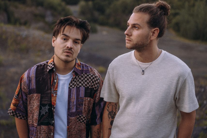 Milky Chance Returns With “Don’t Let Me Down” featuring Jack Johnson