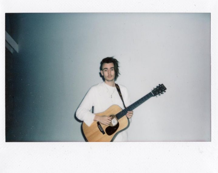 Gnash Returns With New Singles, “Outside / Inside”