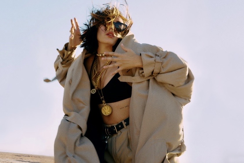 Elohim Returns with New Single and Music Video, "I'm Lost" - Soundazed