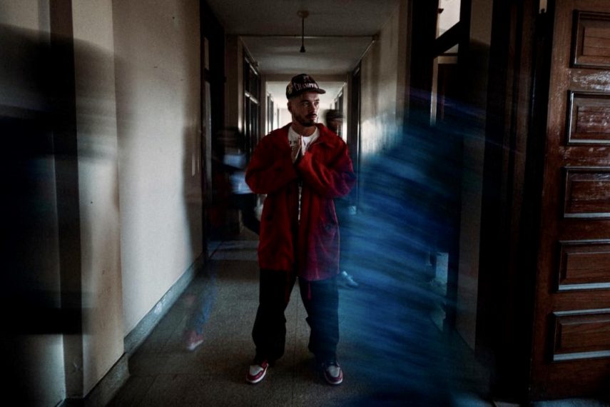 J Balvin celebrates his birthday with “7 de Mayo” release