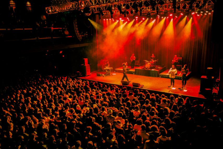 Review: For Thee Sacred Souls, love is always in the air [Photos]